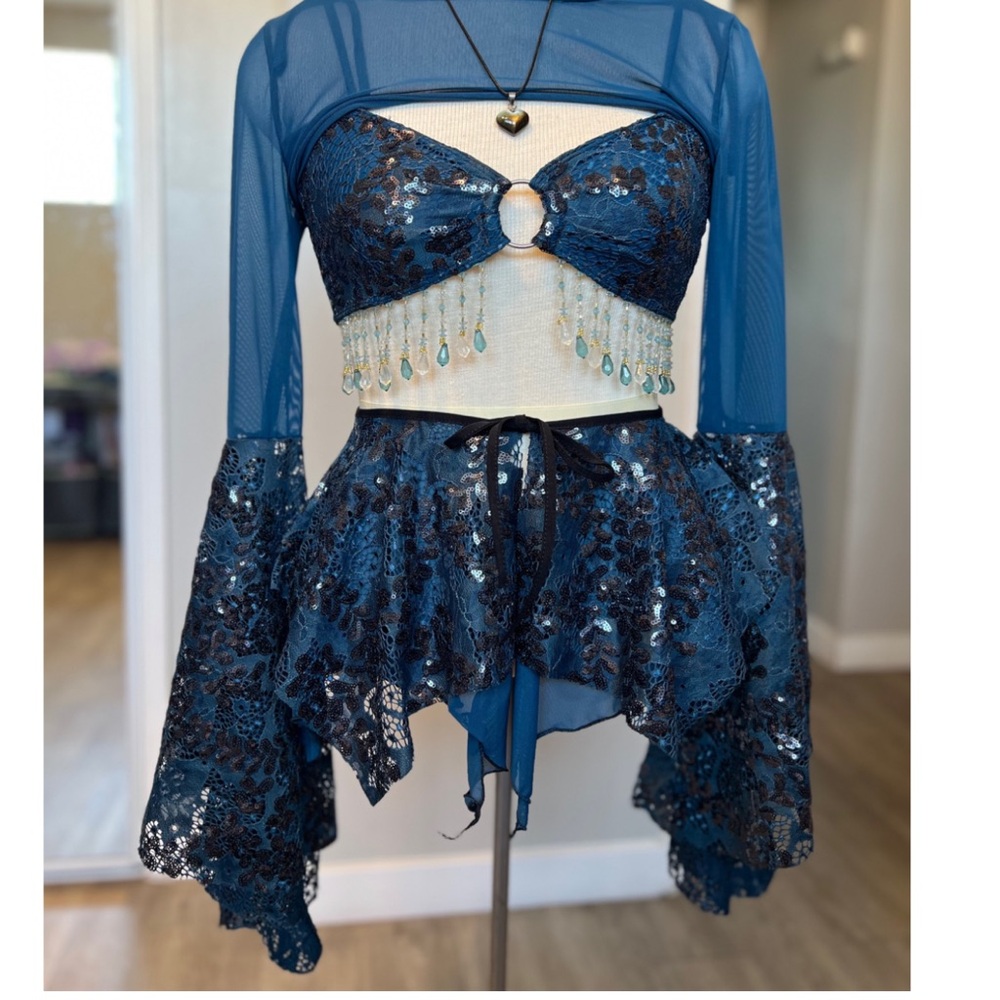 Sew Electric Midnight Raven Pixie Set - image 1